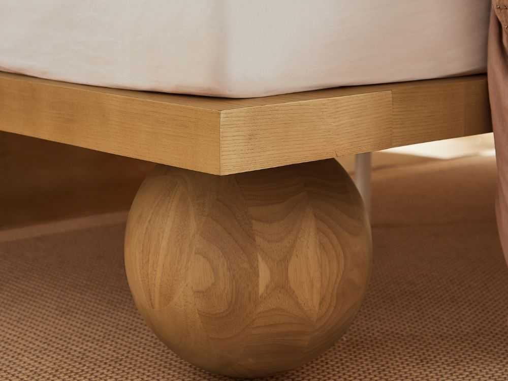 Ballico Timber Bed Base - Light Oak - Image 3