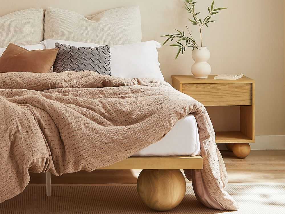Ballico Timber Bed Base - Light Oak - Image 6