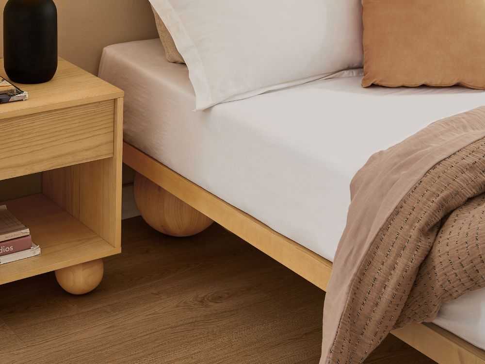 Ballico Timber Bed Base - Light Oak - Image 8